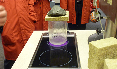 ���ް弰���ޱ��°�ı��¹�ģ